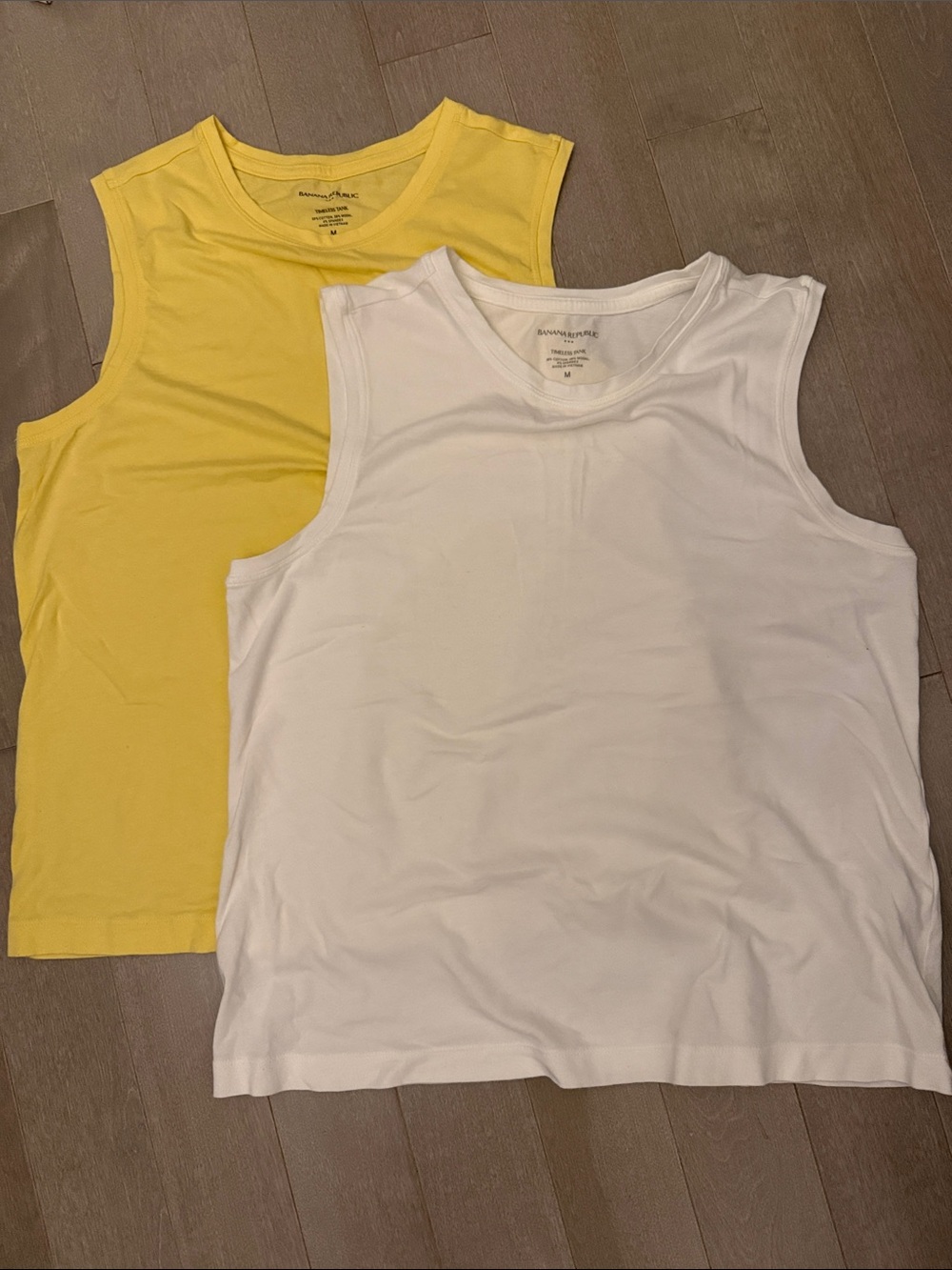 Banana Republic Yellow and White Women's Tank Tops Set